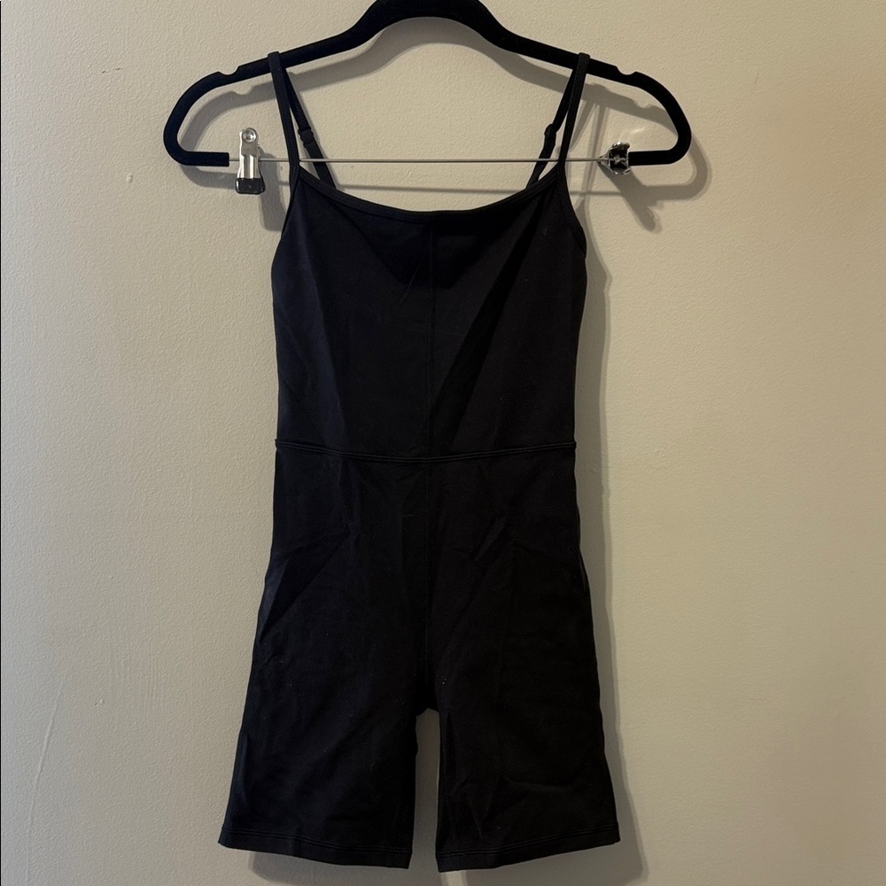 Wilfred Free Aritiza Black Short Romper Size XS